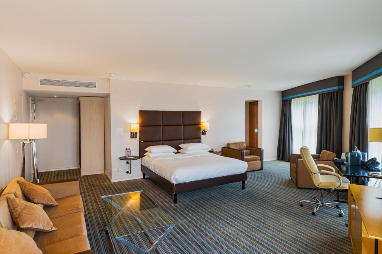 Van Der Valk Hotel Paris Cdg Airport รัวซี-อ็อง-ฟรองซ์ ภายนอก รูปภาพ