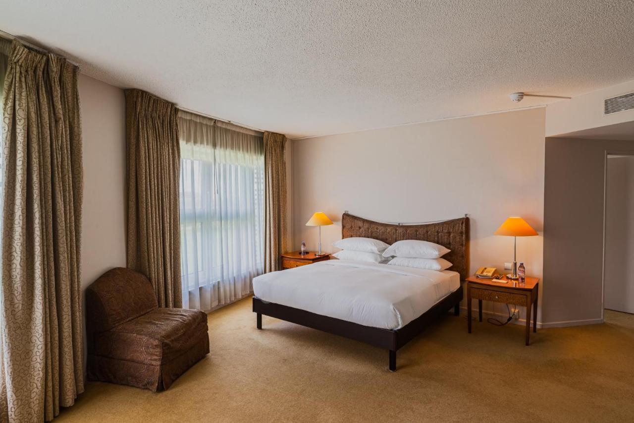 Van Der Valk Hotel Paris Cdg Airport รัวซี-อ็อง-ฟรองซ์ ภายนอก รูปภาพ