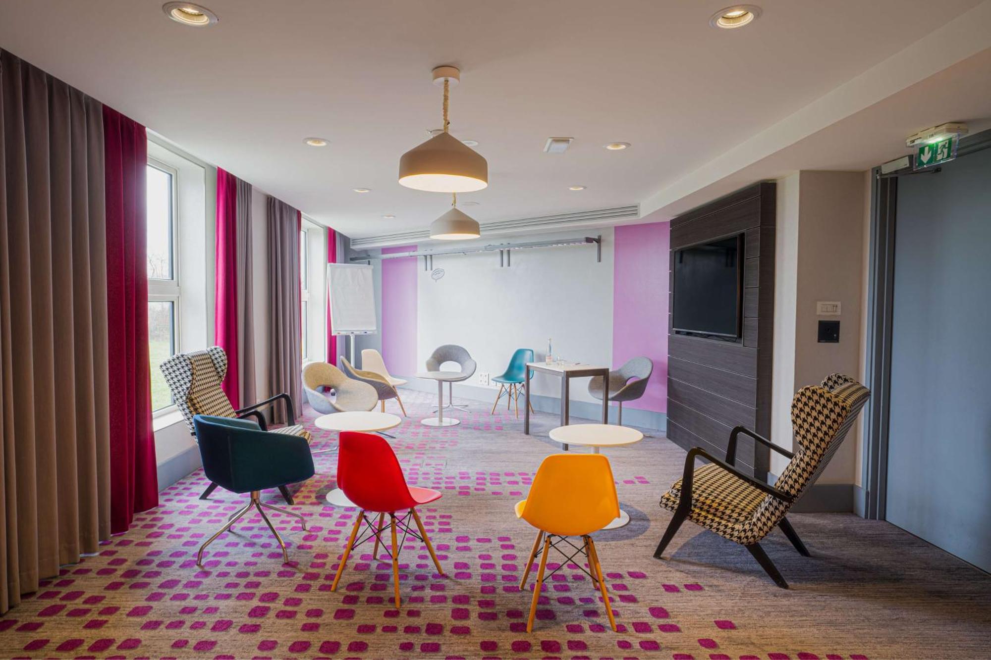 Van Der Valk Hotel Paris Cdg Airport รัวซี-อ็อง-ฟรองซ์ ภายนอก รูปภาพ
