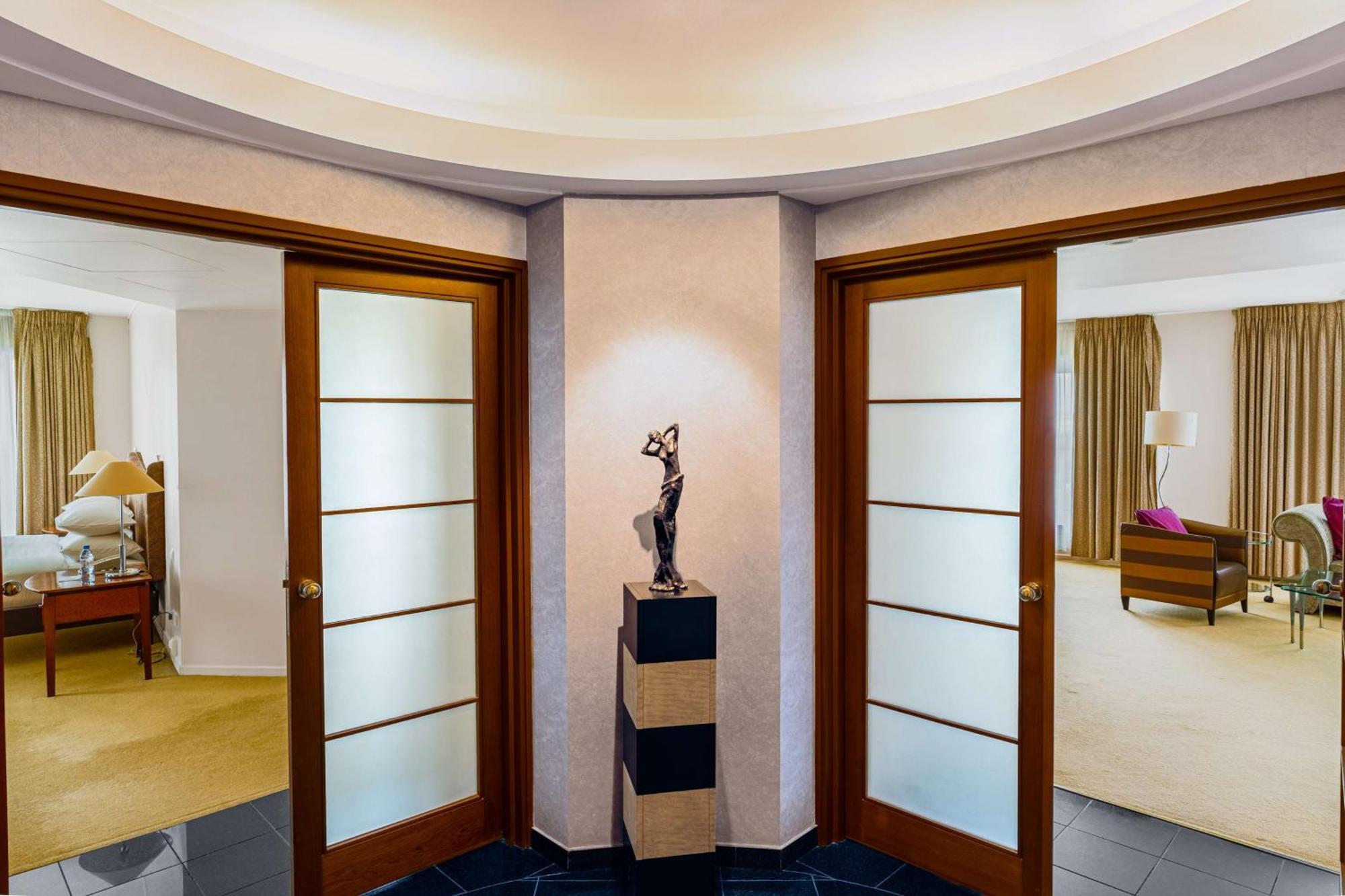 Van Der Valk Hotel Paris Cdg Airport รัวซี-อ็อง-ฟรองซ์ ภายนอก รูปภาพ