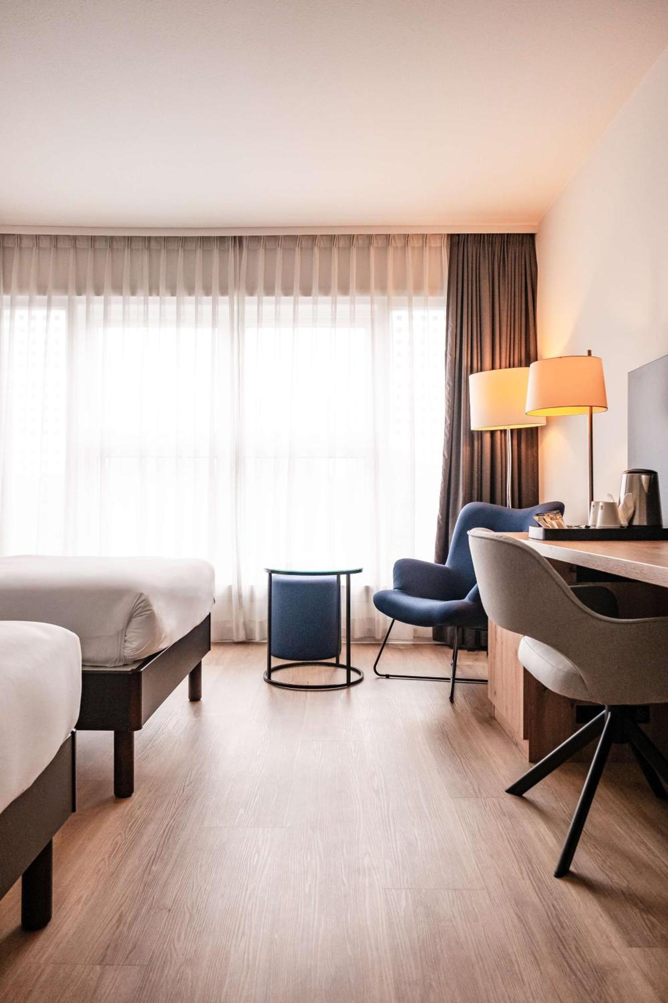 Van Der Valk Hotel Paris Cdg Airport รัวซี-อ็อง-ฟรองซ์ ภายนอก รูปภาพ